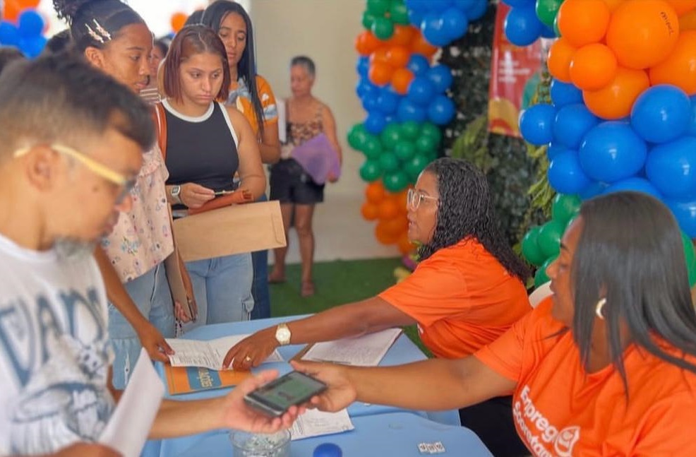 Imagem da notícia: 2º Emprega Sooretama conecta empresas e trabalhadores em busca de novas oportunidades
